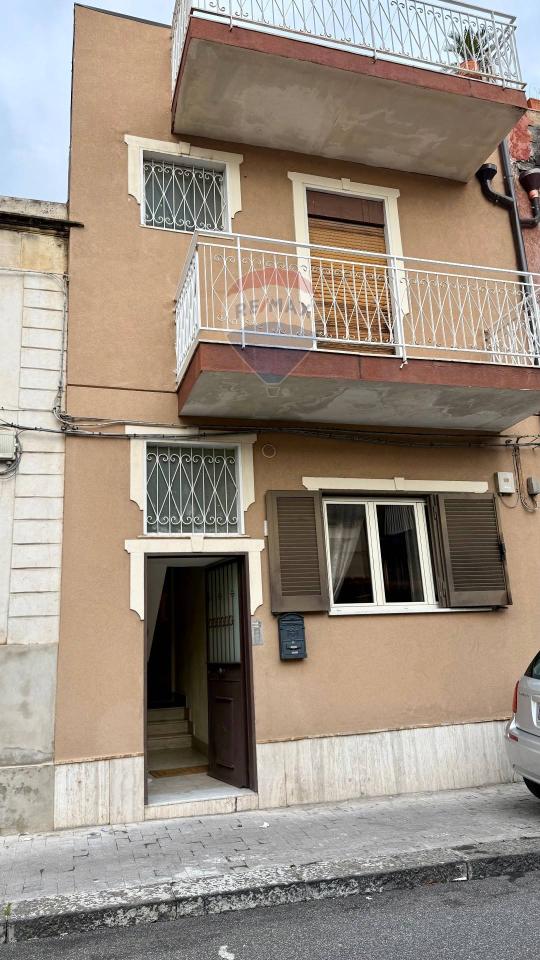appartamento in vendita a Catania in zona Canalicchio