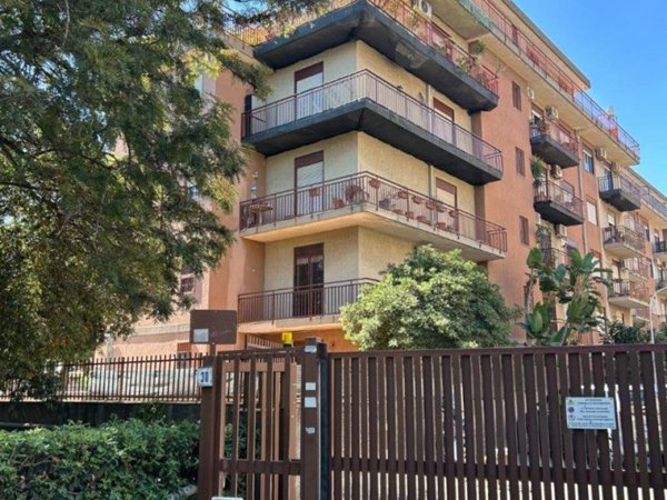 appartamento in vendita a Catania in zona Canalicchio
