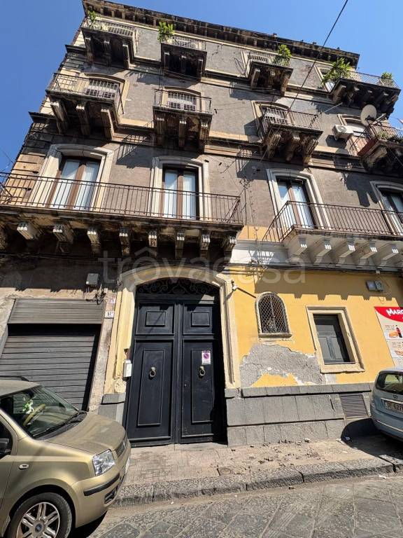 appartamento in vendita a Catania in zona Centro Storico