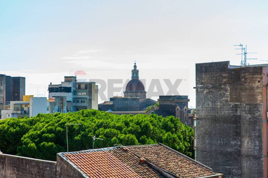 appartamento in vendita a Catania in zona Centro Storico