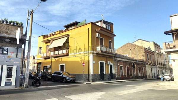 appartamento in vendita a Catania in zona Cibali