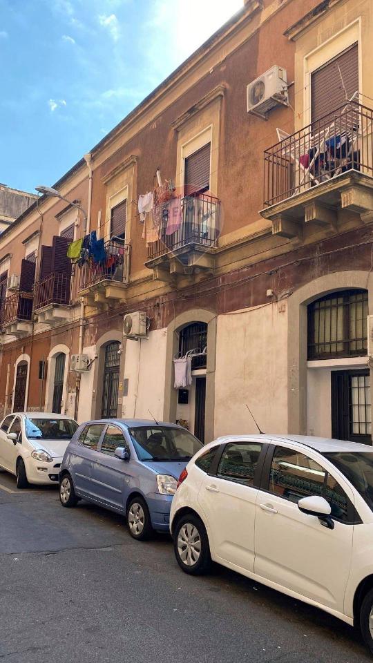 casa indipendente in vendita a Catania