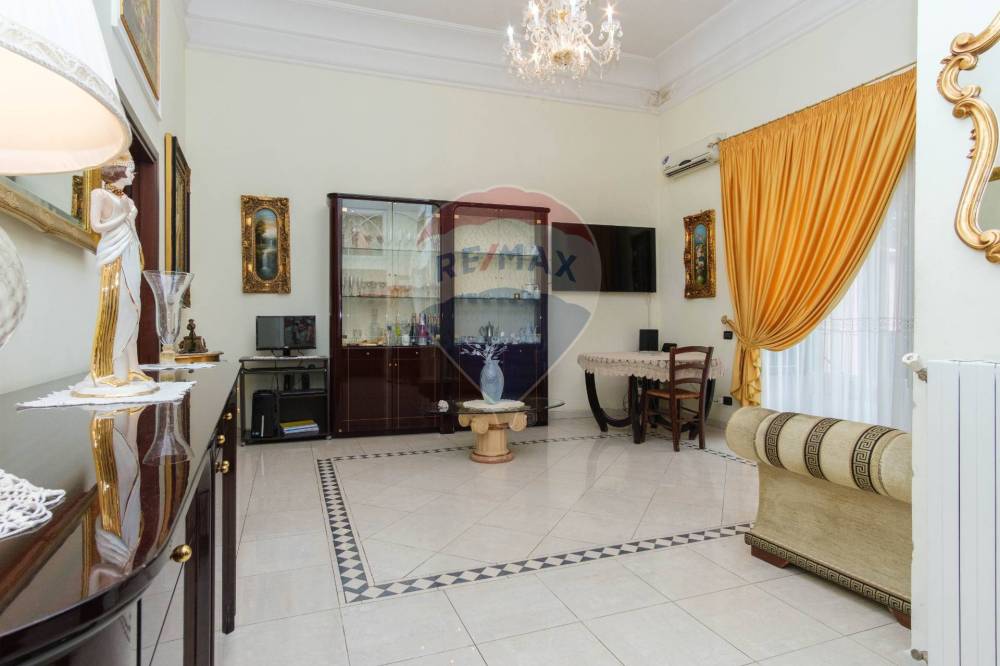 appartamento in vendita a Catania in zona Centro Storico