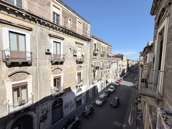 appartamento in vendita a Catania in zona Centro Storico