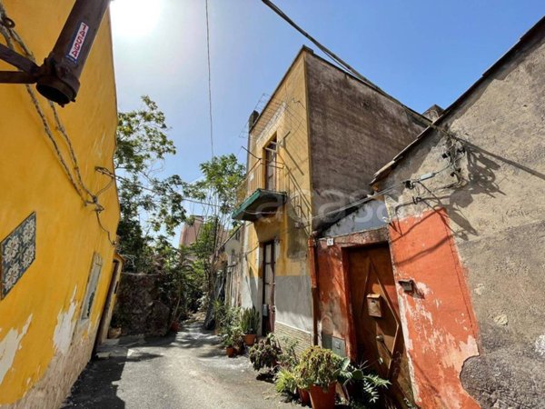 casa indipendente in vendita a Catania in zona Borgo Sant'Agata