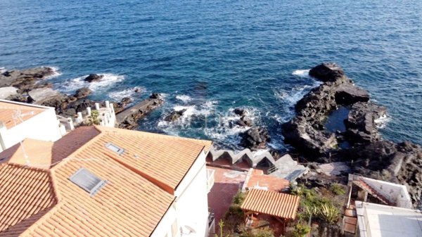 appartamento in vendita a Catania in zona Ognina