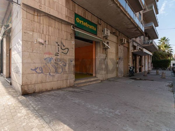 negozio in vendita a Catania