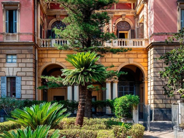 intera palazzina in vendita a Catania in zona Centro Storico