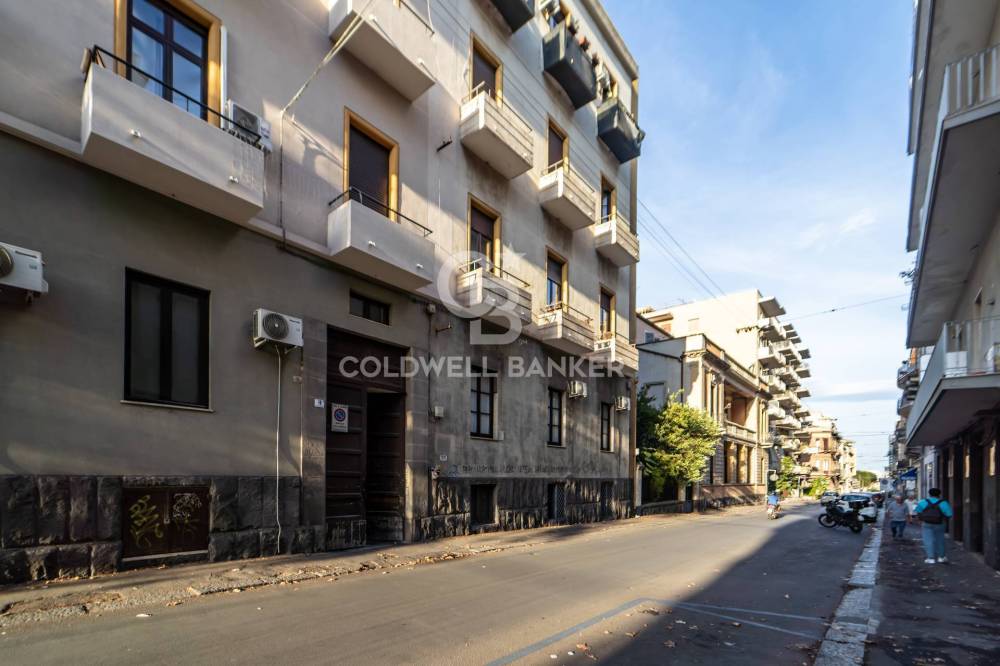 appartamento in vendita a Catania in zona Centro Storico