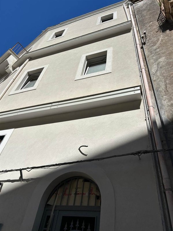 casa indipendente in vendita a Catania