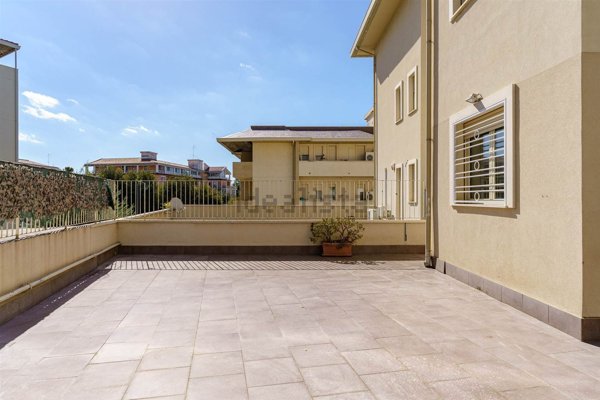 appartamento in vendita a Catania in zona Ognina