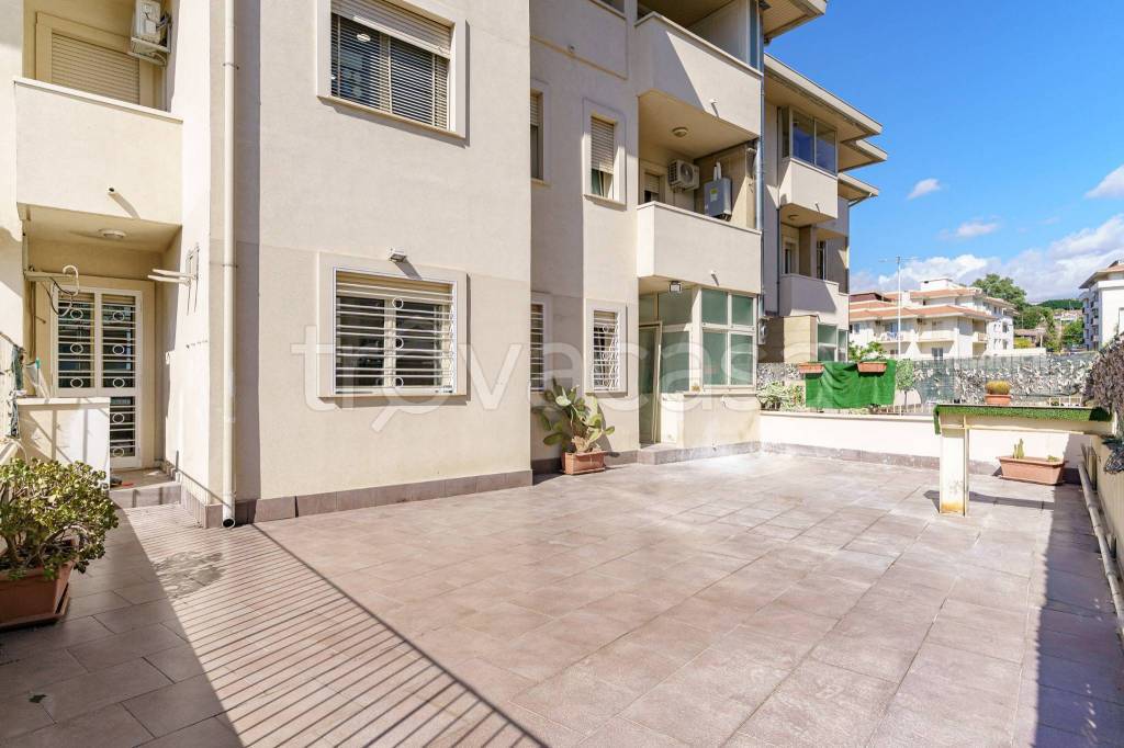 appartamento in vendita a Catania in zona Ognina