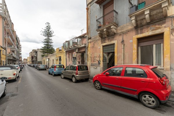 casa indipendente in vendita a Catania in zona Picanello