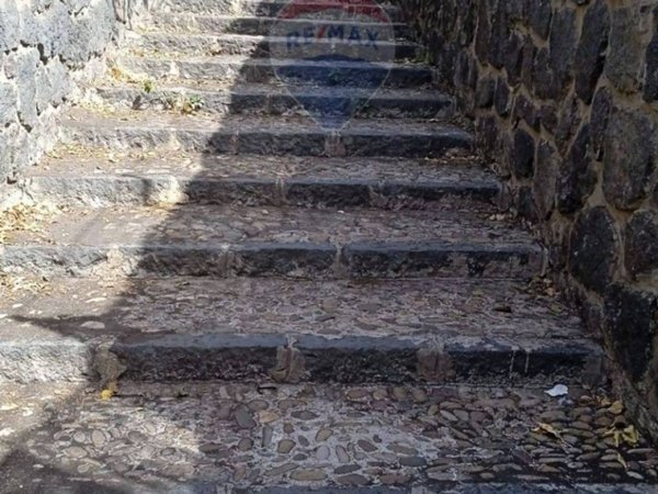 casa indipendente in vendita a Catania in zona San Leone