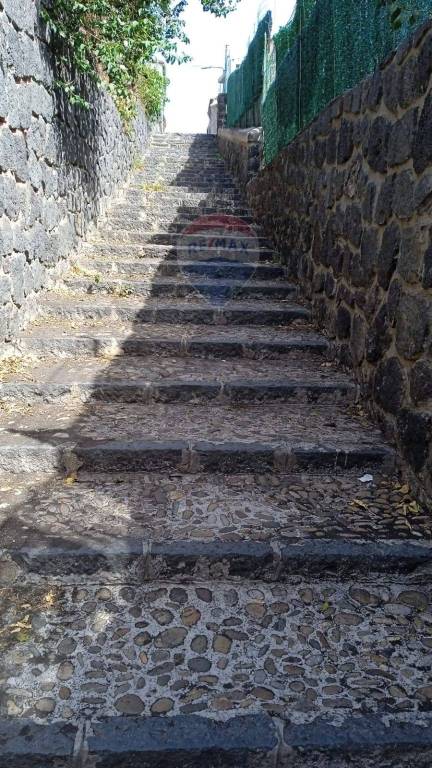 casa indipendente in vendita a Catania