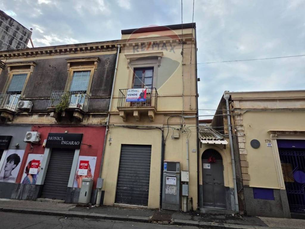 casa indipendente in vendita a Catania in zona Barriera del Bosco