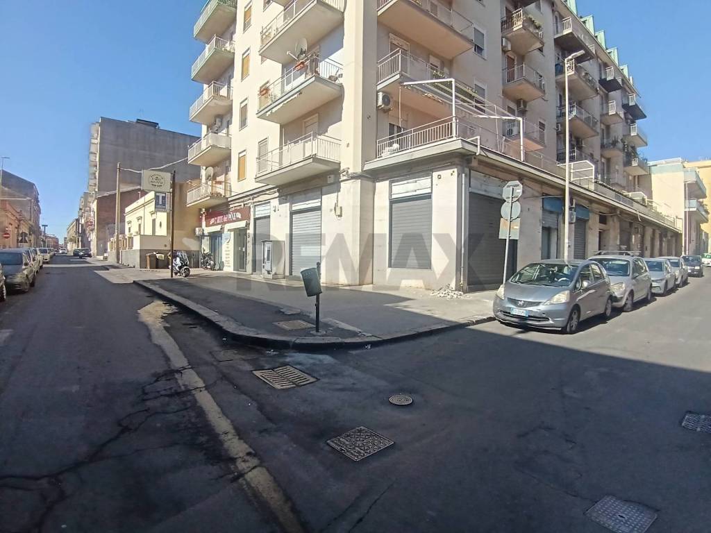 negozio in vendita a Catania