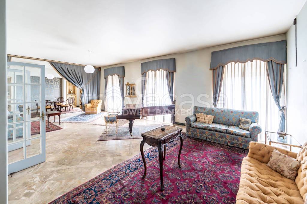 appartamento in vendita a Catania in zona Centro Storico