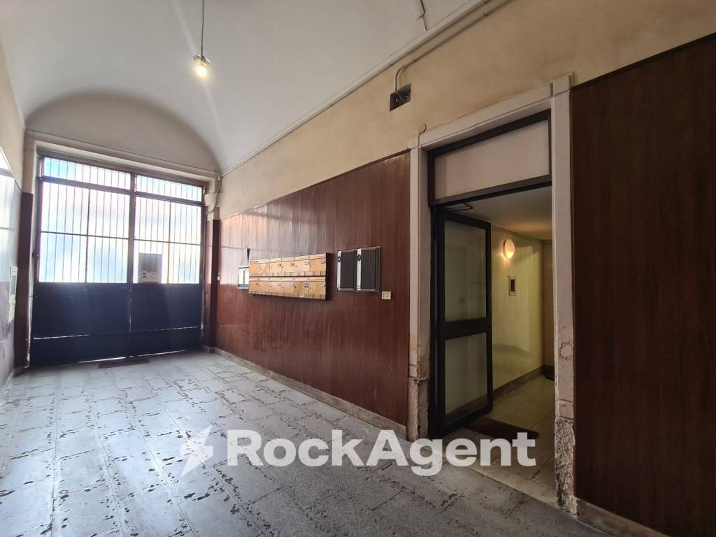 appartamento in vendita a Catania in zona Centro Storico