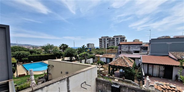 appartamento in vendita a Catania in zona Ognina