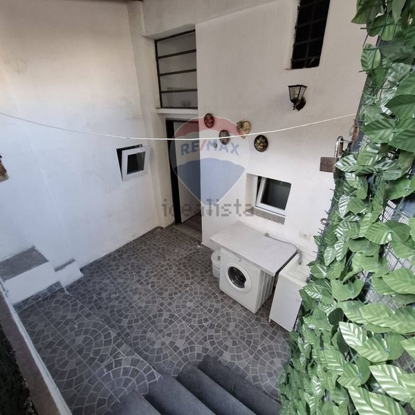 casa indipendente in vendita a Catania