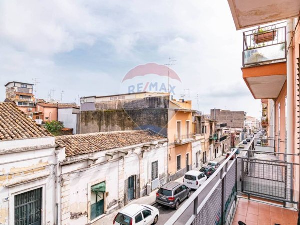 appartamento in vendita a Catania in zona Picanello