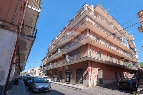 appartamento in vendita a Catania in zona Cibali