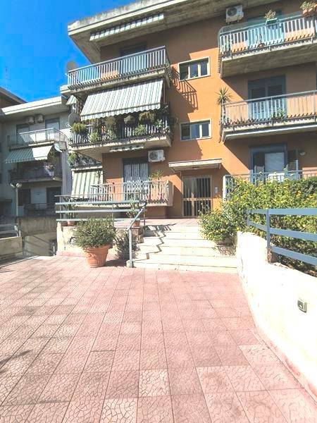 appartamento in vendita a Catania in zona Nesima