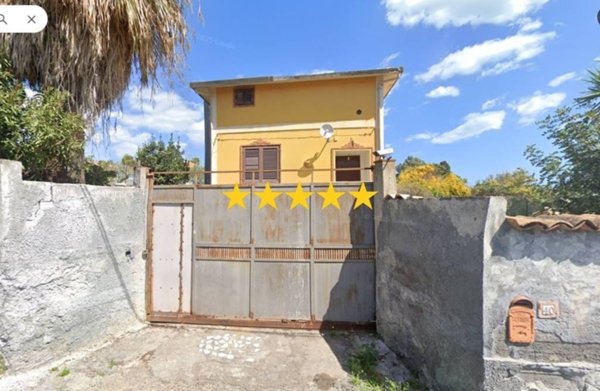 casa indipendente in vendita a Catania
