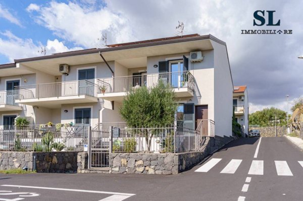 casa indipendente in vendita a Catania