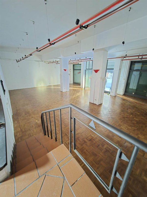 locale commerciale in vendita a Catania in zona Centro Storico