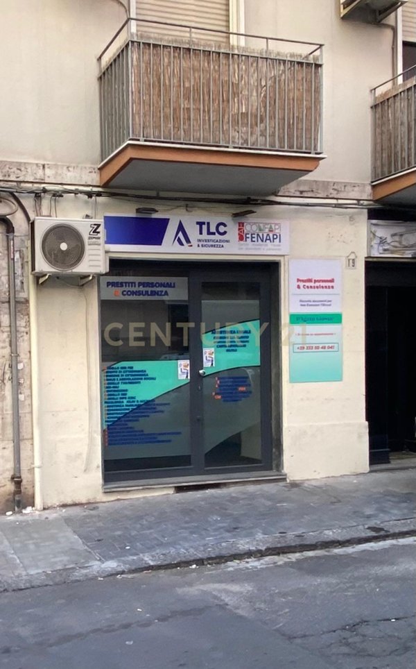 negozio in vendita a Catania in zona Centro Storico