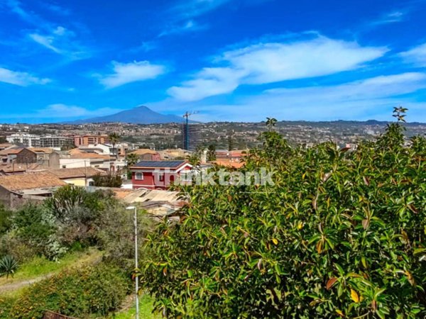appartamento in vendita a Catania in zona Ognina