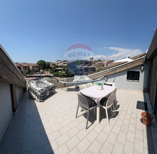 appartamento in vendita a Catania in zona Ognina