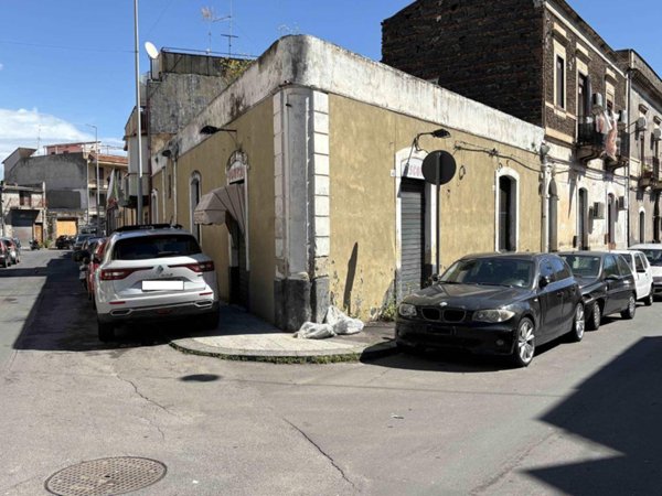 negozio in vendita a Catania