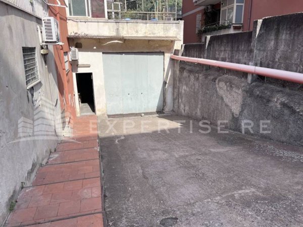 casa indipendente in vendita a Catania in zona Zona Industriale