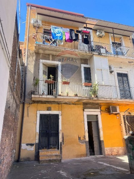 appartamento in vendita a Catania in zona Centro Storico