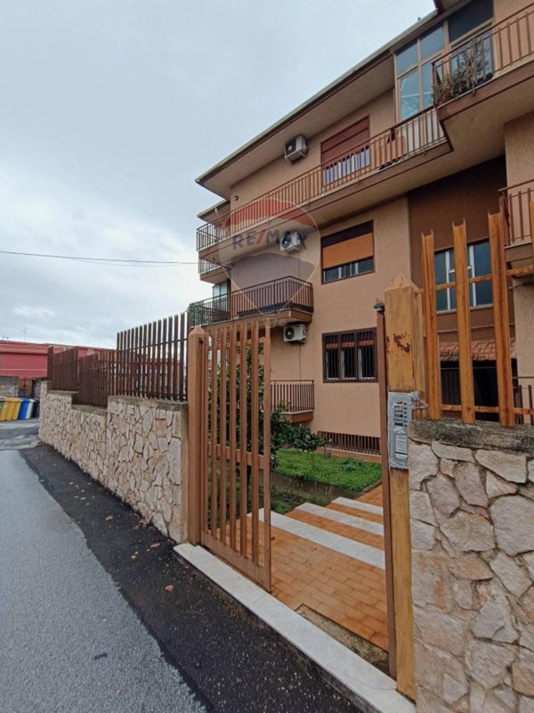 appartamento in vendita a Catania in zona Trappeto