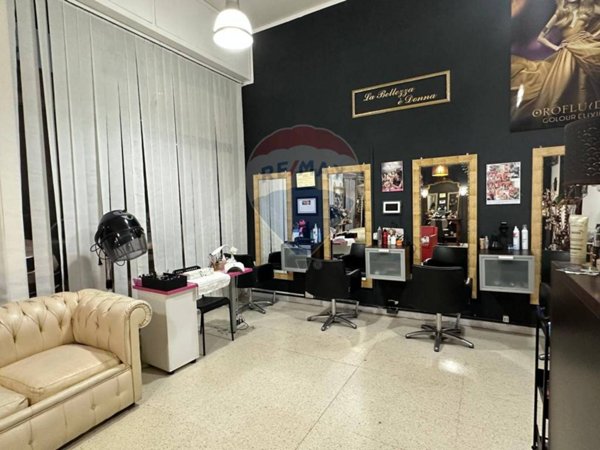 negozio in vendita a Catania in zona Centro Storico