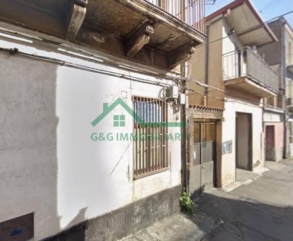 casa indipendente in vendita a Catania in zona Centro Storico