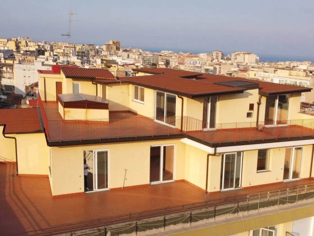 appartamento in vendita a Catania in zona Picanello