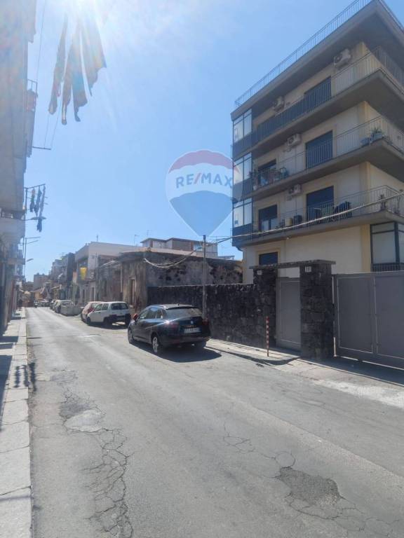 casa indipendente in vendita a Catania in zona Centro Storico
