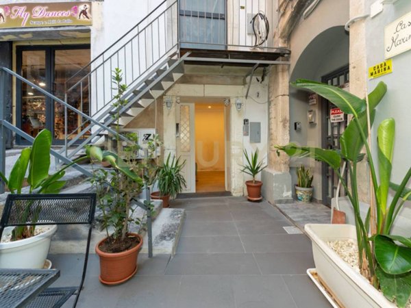 appartamento in vendita a Catania in zona Centro Storico