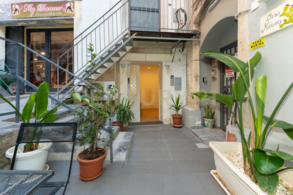 appartamento in vendita a Catania in zona Centro Storico