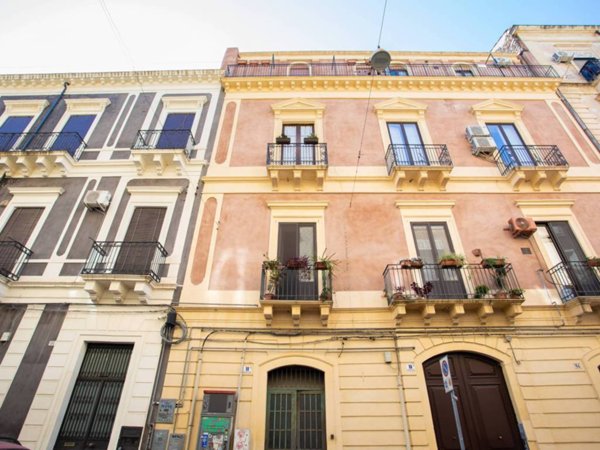 appartamento in vendita a Catania in zona Centro Storico