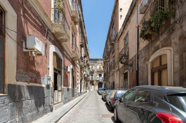 appartamento in vendita a Catania in zona Centro Storico