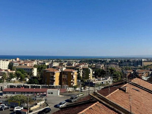 appartamento in vendita a Catania in zona San Leone