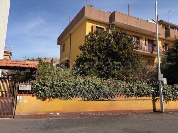 appartamento in vendita a Catania in zona Canalicchio