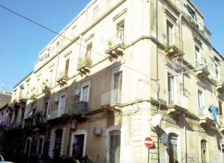 appartamento in vendita a Catania in zona Centro Storico