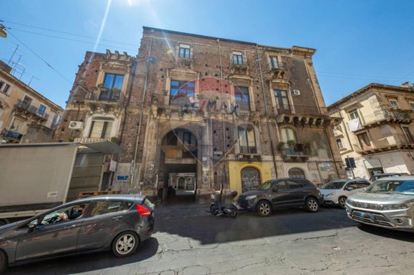 appartamento in vendita a Catania in zona Centro Storico
